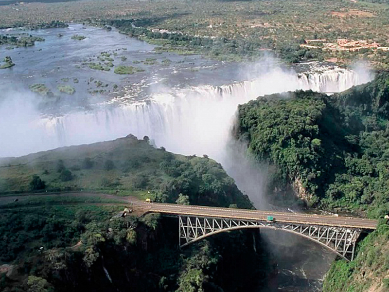 zambezi-rivier-en-victoria-falls-watervallen