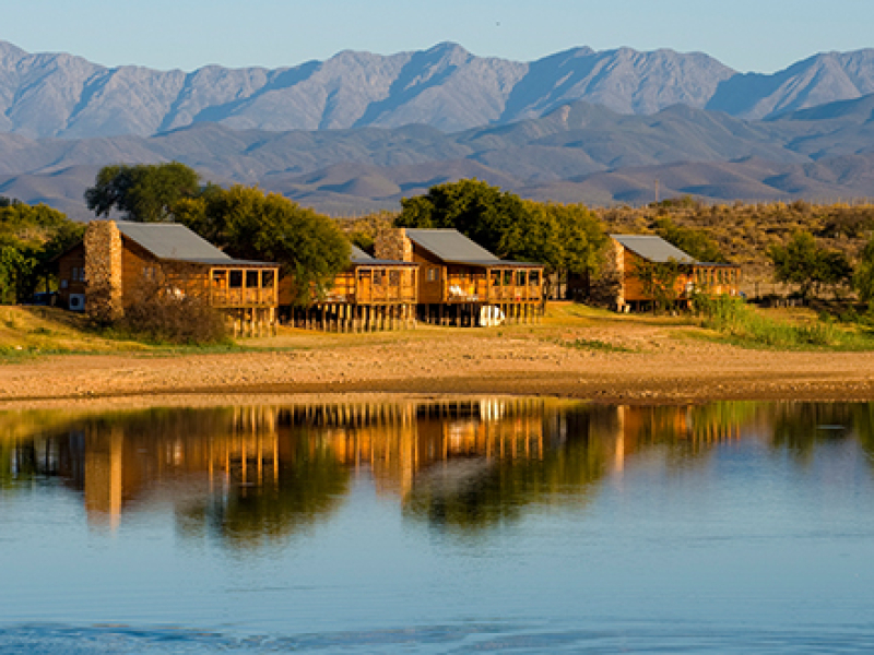 de-zee-koe-lake_cottages