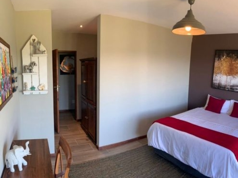 j-bay-zebra-lodge-oceana-room-slaapkamer
