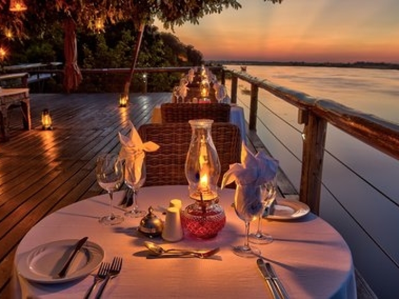 Chobe-Game-Lodge-private-dining