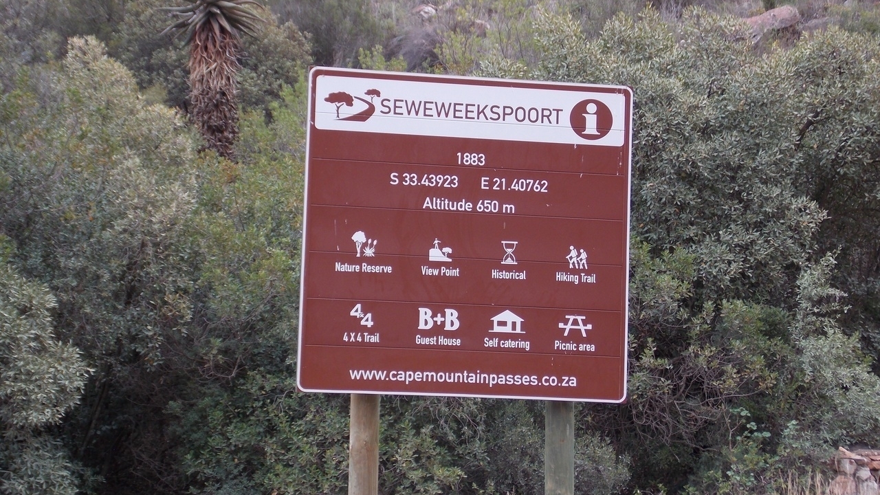 bergpassen-en-bergroutes-in-zuid-afrika-sedeweekspoort-pass-bord