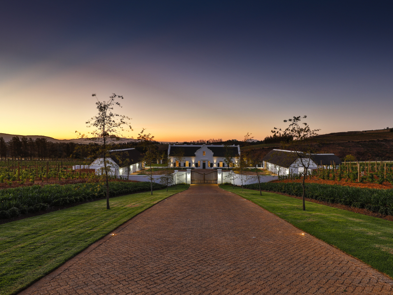 Brookdale_Estate_Hotel_sunset_view