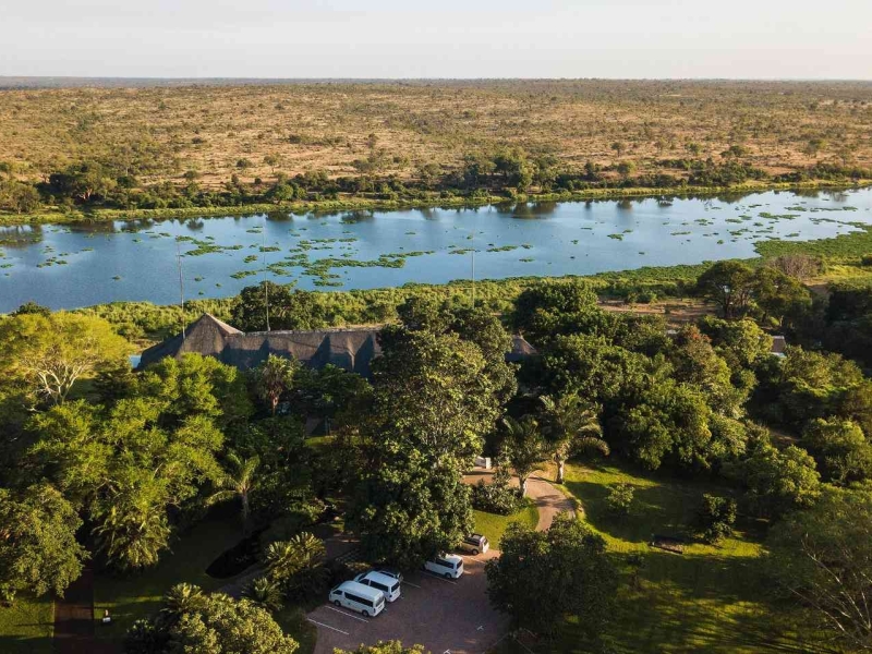 buhala-lodge-krugerpark-aerial-with-lodge-and-river