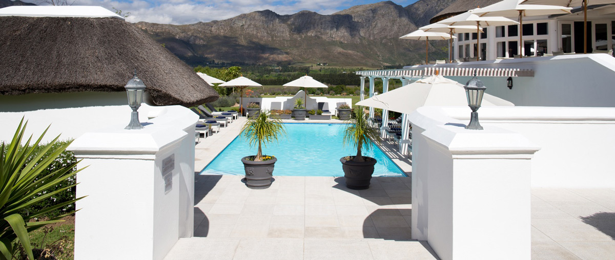 mont-rochelle-vineyard-hotel-franschhoek-zuid-afrika-zwembad