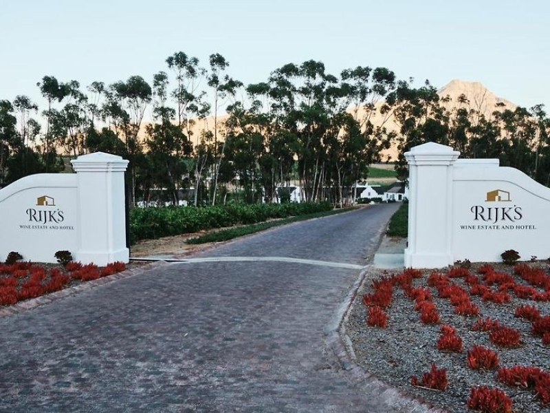 rijks-country-house-tulbagh-entrance
