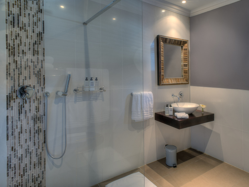 sea-five-boutique-hotel-camps-bay-south-africa sea-five-boutique-hotel-camps-bay-south-africa