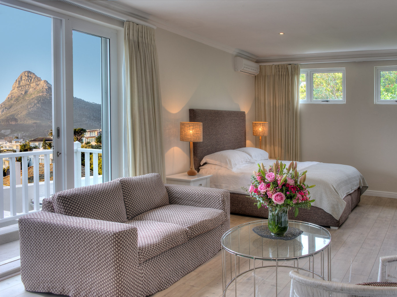 sea-five-boutique-hotel-camps-bay-suite-with-lounge-area-and-views sea-five-boutique-hotel-camps-bay-suite-with-lounge-area-and-views