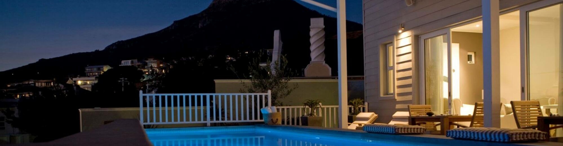 sea-five-boutique-hotel-header sea-five-boutique-hotel-header