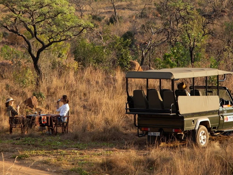 sediba-safari-lodge-lunch-in-the-bush