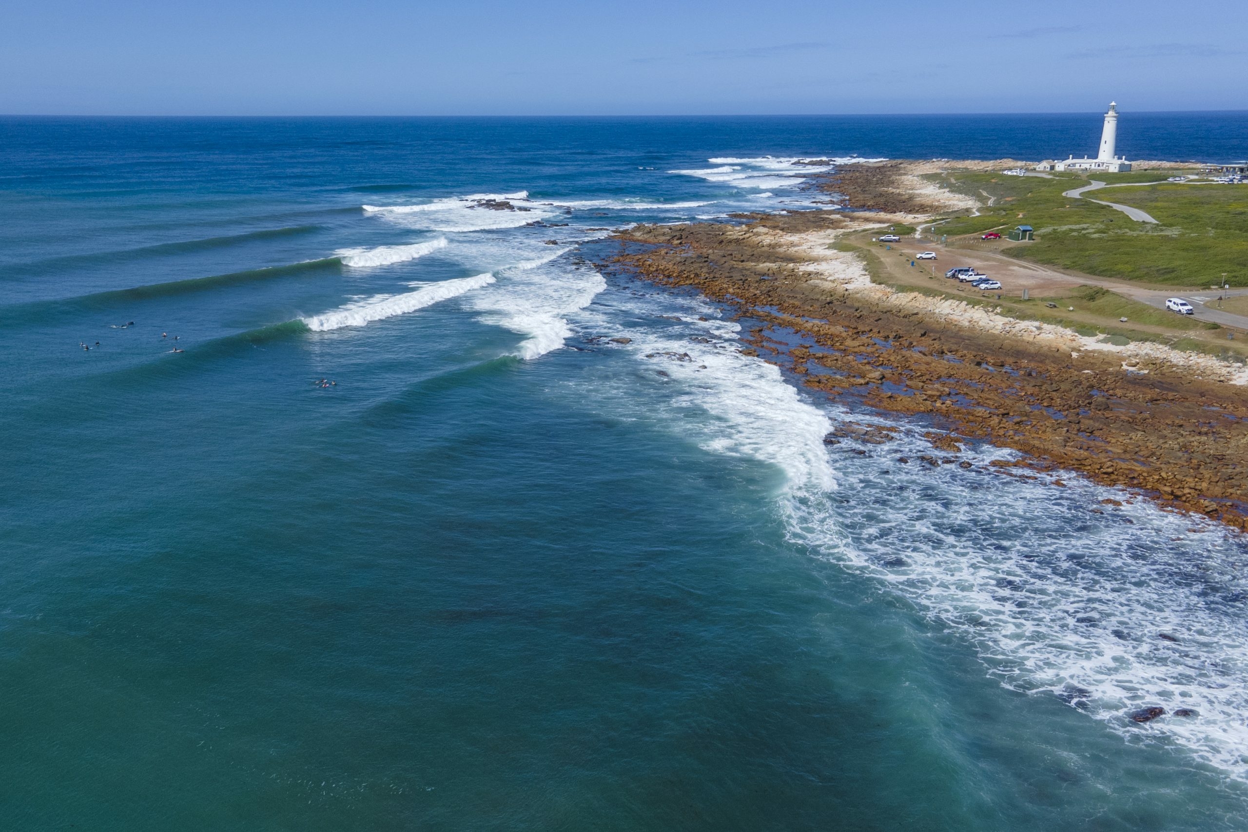 st-francis-bay-lighthouse-and-indian-ocean