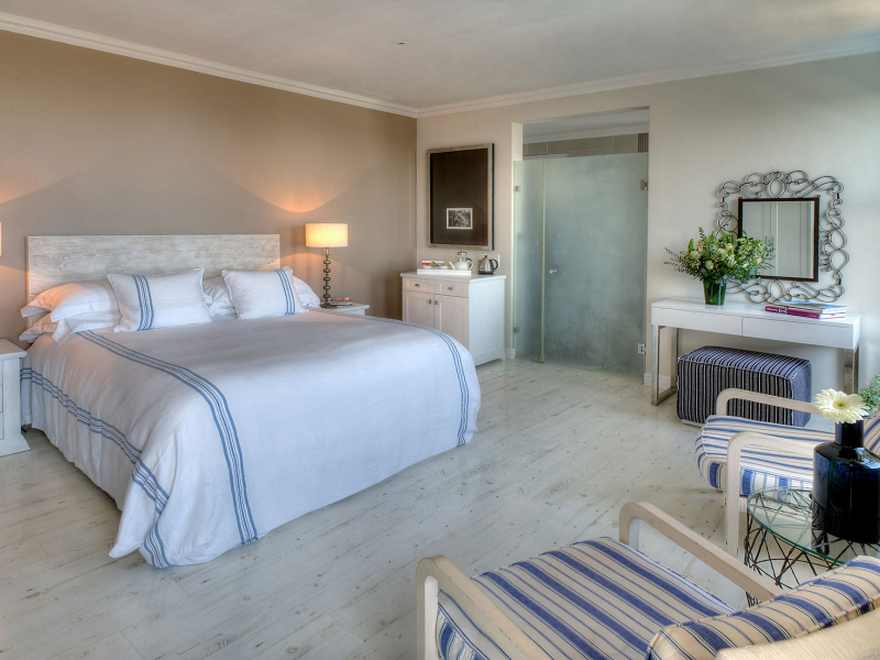 suite-at-sea-five-luxurious-boutique-hotel-camps-bay suite-at-sea-five-luxurious-boutique-hotel-camps-bay