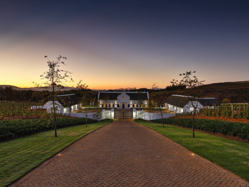 Brookdale_Estate_Hotel_sunset_view