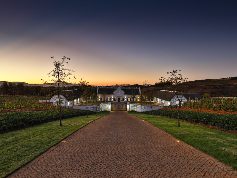 Brookdale_Estate_Hotel_sunset_view