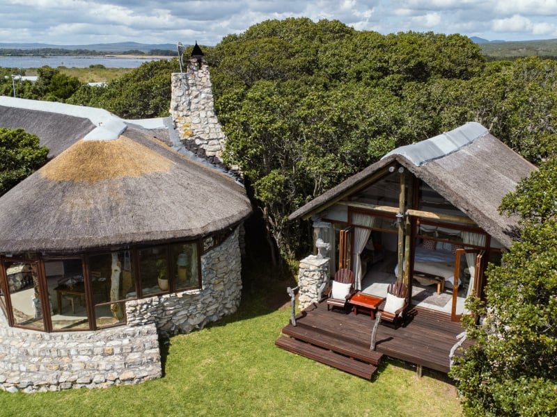 mosaic_lagoon_lodge_aerial_view.