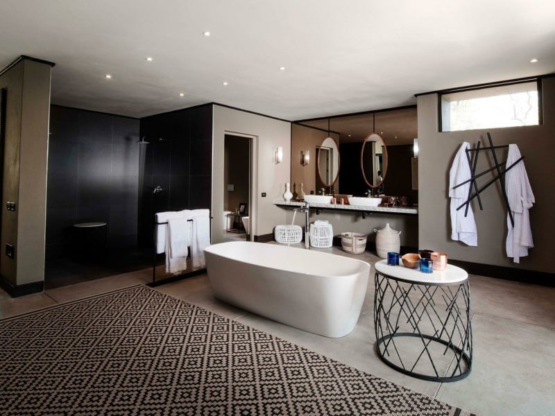 silvan_safari_bathroom_suite