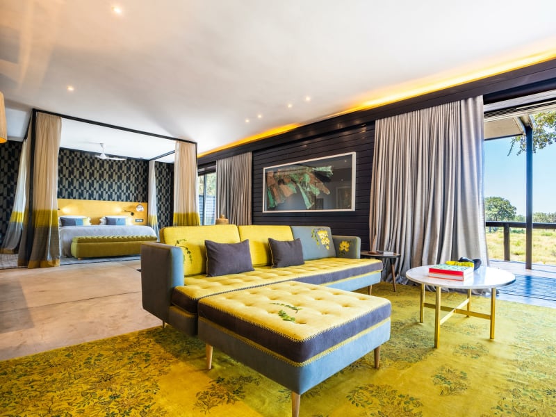 silvan_safari_lounge_suite_yellow