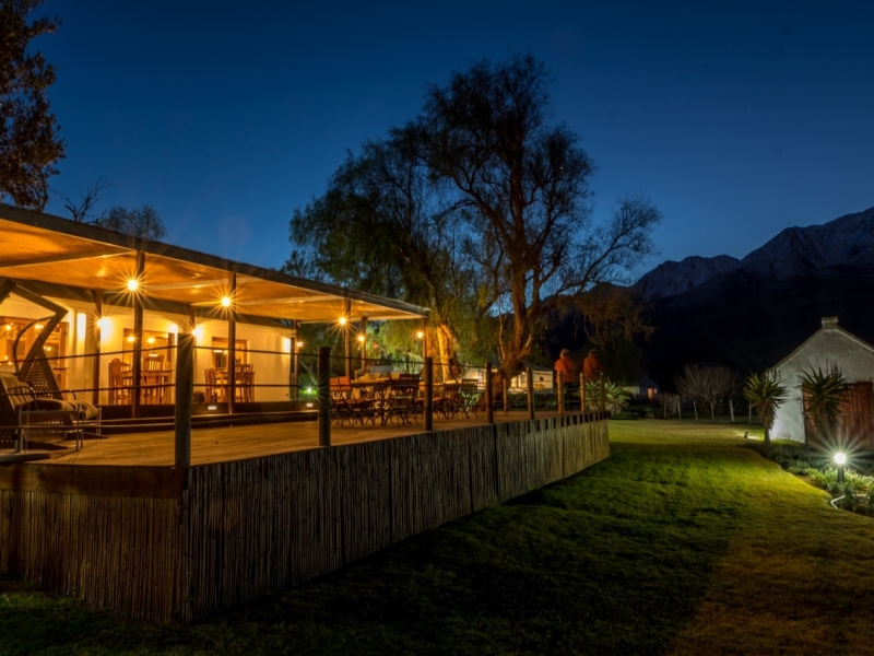 swartberg_country_manor_patio_stoep