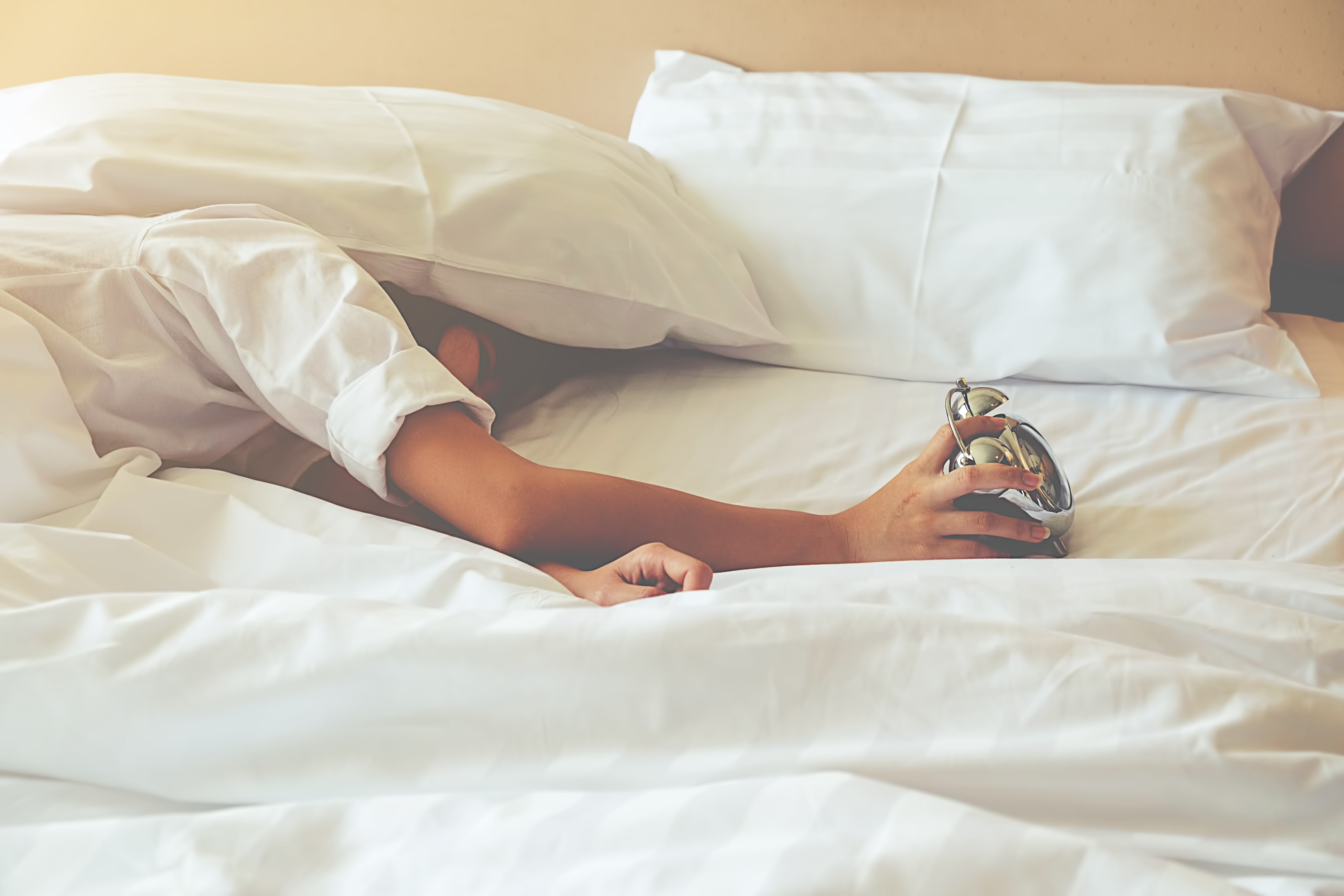 Slaapproblemen of slaaptekort: wat is de oorzaak en het gevolg?