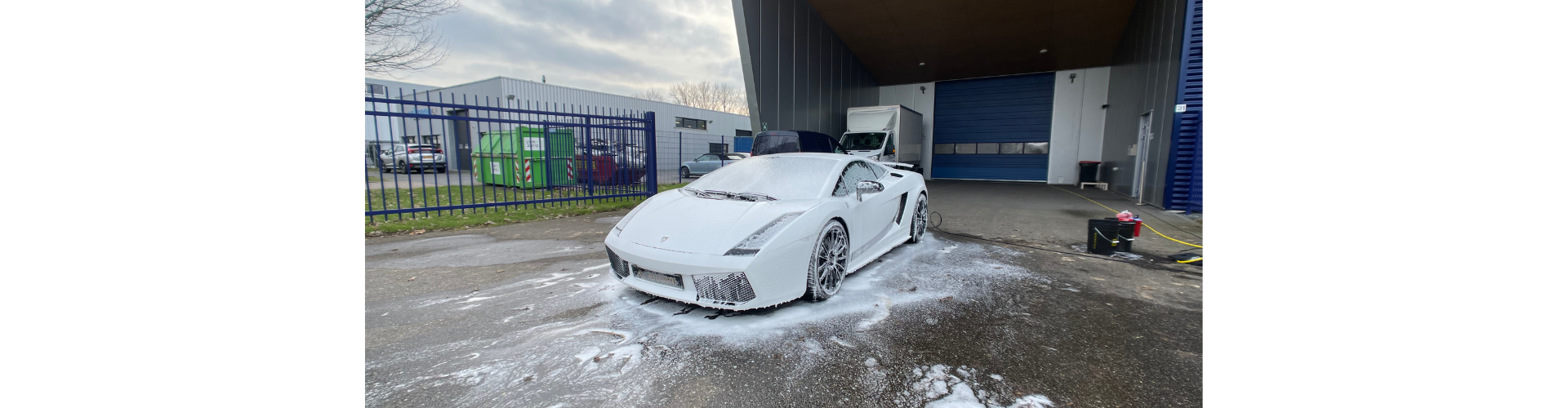 auto met de hand laten wassen