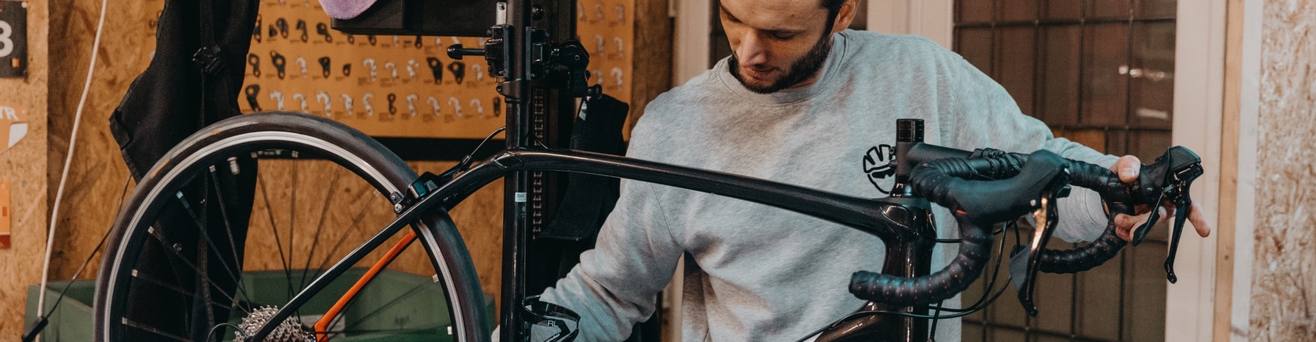Fietsherstellingen en custom build fietsen