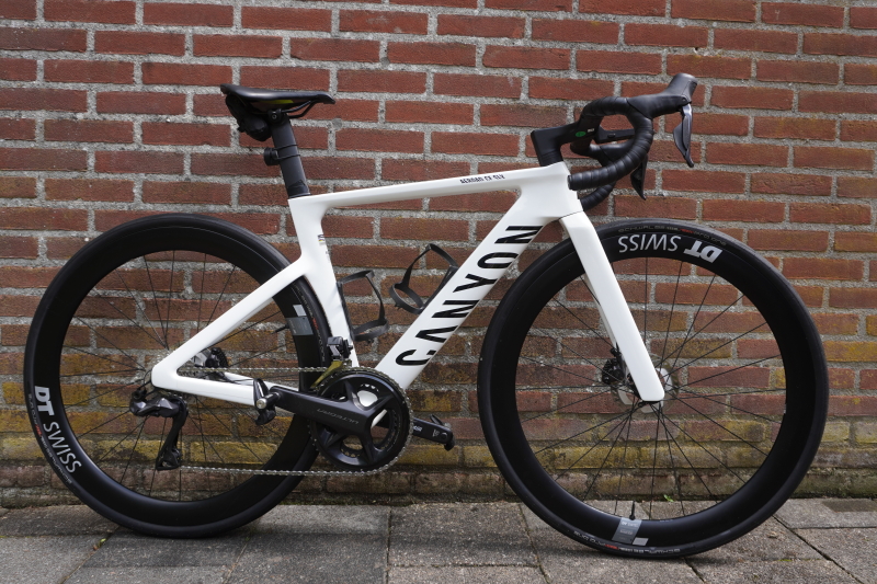 Canyon Aeroad  CF SLX 8 AXS review