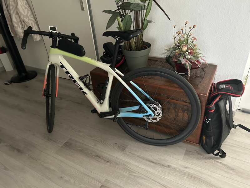 Fietsje bij mijn schoonmoeder in de flat