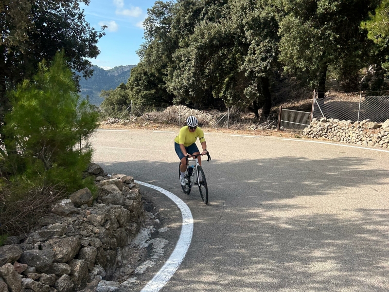 Kirsten klimmen op Mallorca Kirsten klimmen op Mallorca