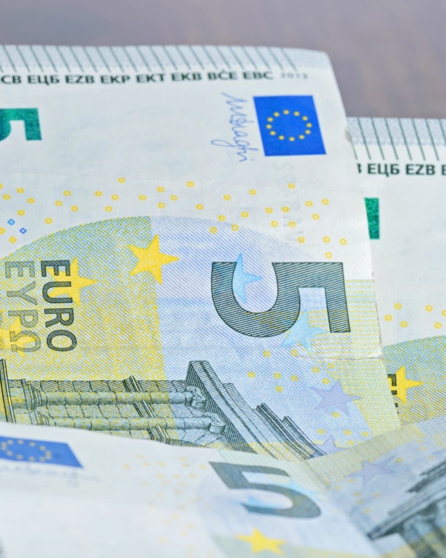 Hoe €5 je leven kan veranderen Hoe €5 je leven kan veranderen