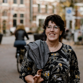 Erna Knipscheer