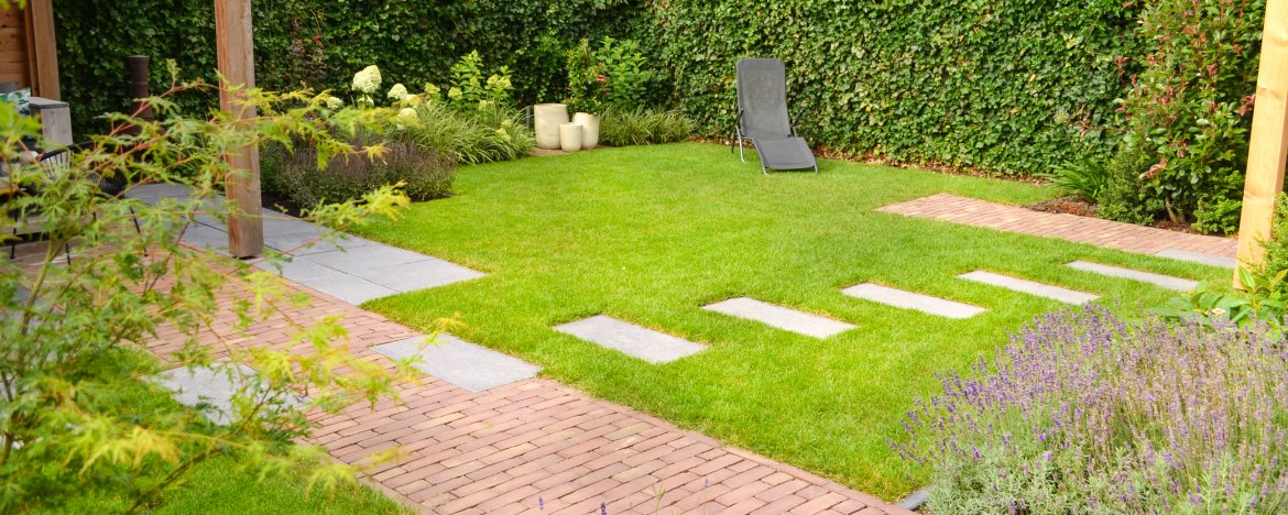 Kleine tuin ideeën met handige ontwerp tips voor een stijlvolle kleine tuin