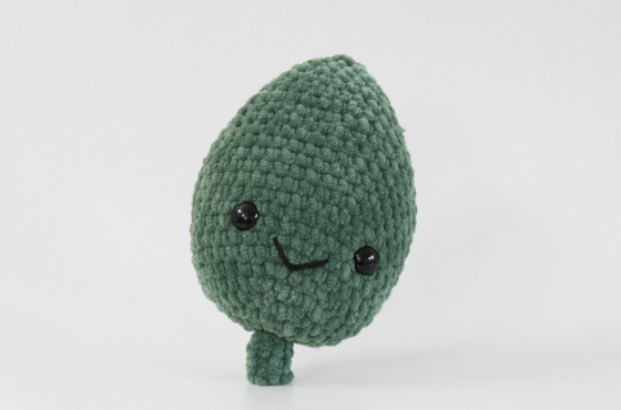 beech leaf crochet plush pattern plant amigurumi decoration