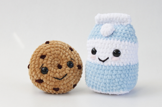 Kawaii Milk Carton and Cookie crochet plush pattern amigurumi
