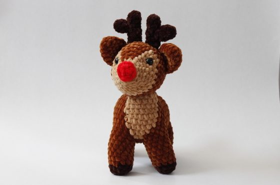 Cute reindeer crochet plush pattern Christmas amigurumi animal