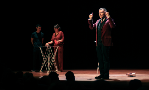 Avondvullende goochelshow theater Hasselt Limburg voorstelling