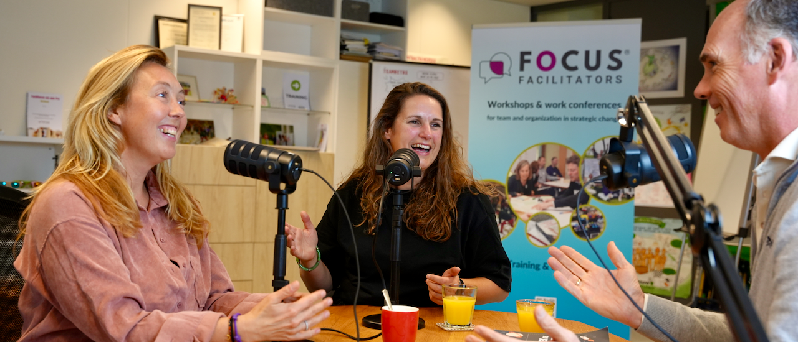 De Facilitator Podcast met Fleur Pullen en Marieke Aantjes van Ynnovate.png