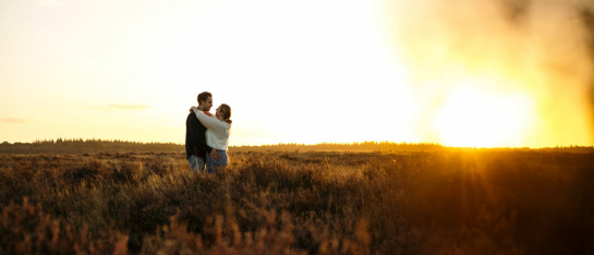 Loveshoot - Liefde foto - Fotografie Debbie - Barneveld Loveshoot - Liefde foto - Fotografie Debbie - Barneveld