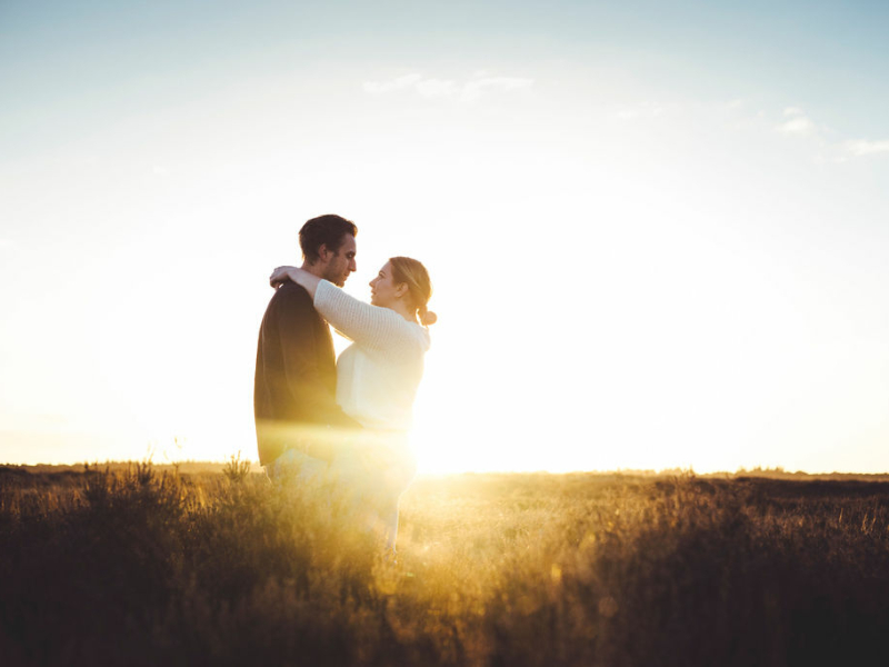 Loveshoot - Liefde foto - Fotografie Debbie - Barneveld - sunset Loveshoot - Liefde foto - Fotografie Debbie - Barneveld - sunset