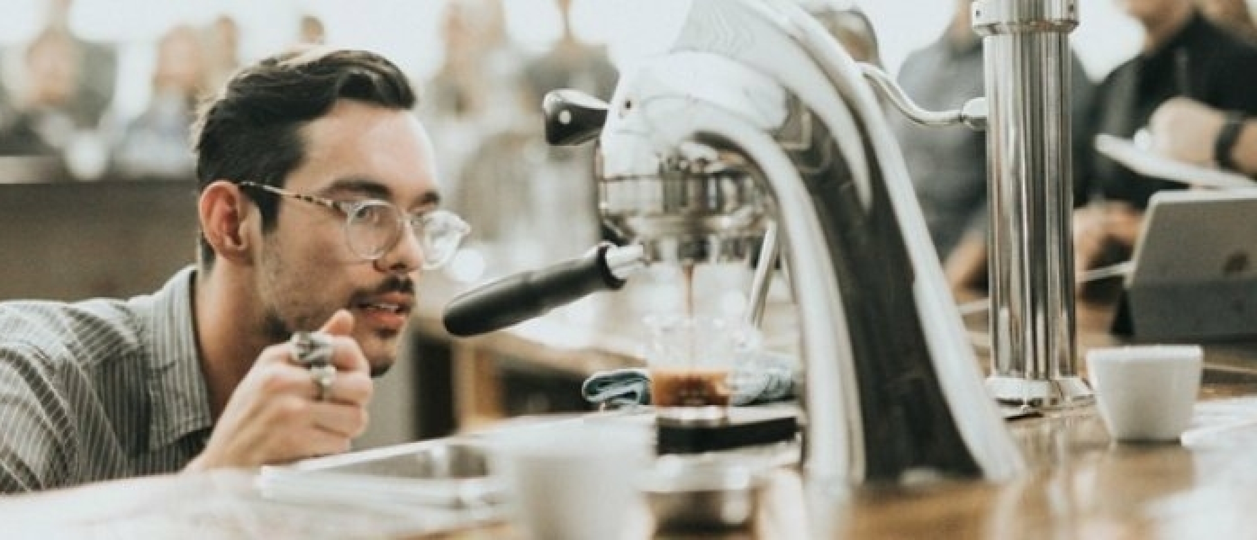 Espresso avec une machine semi-automatique