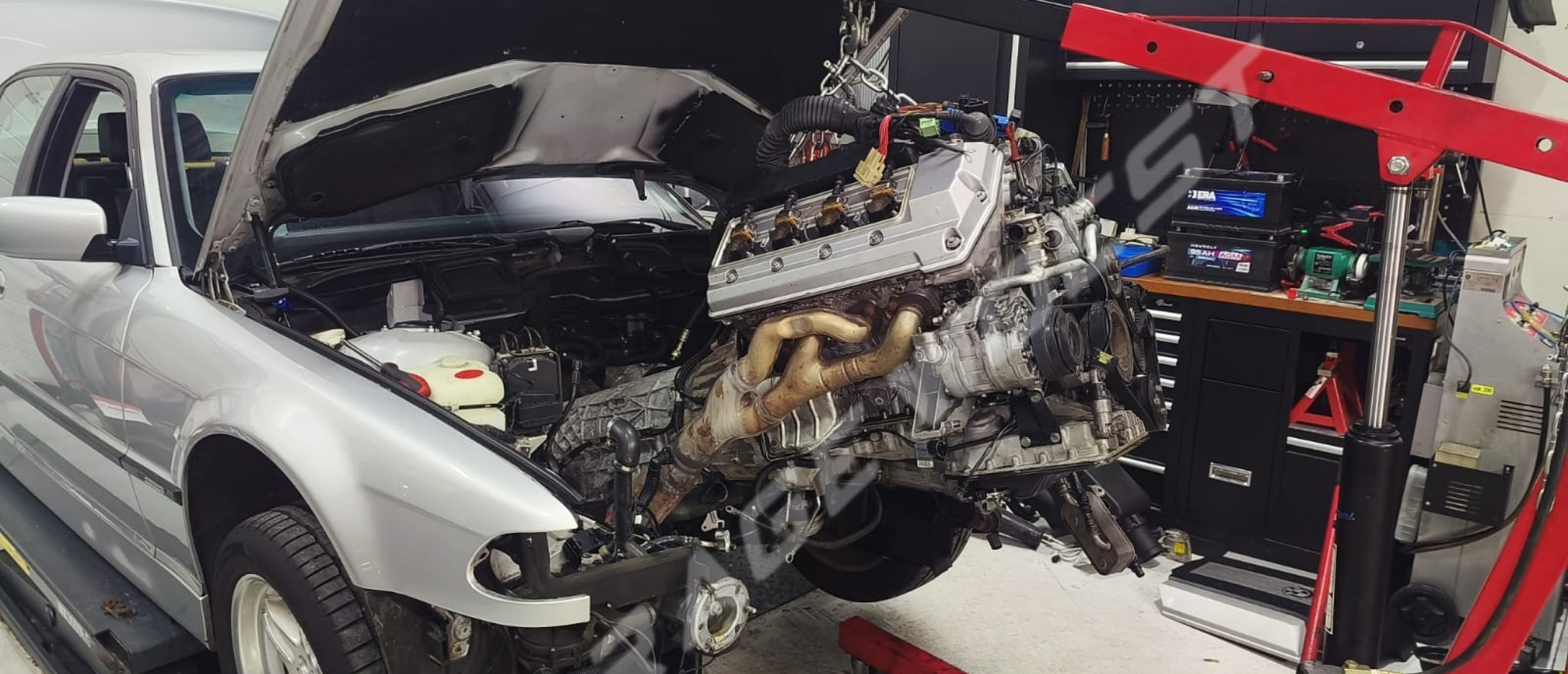 M62 motorvervanging | Garage Woest