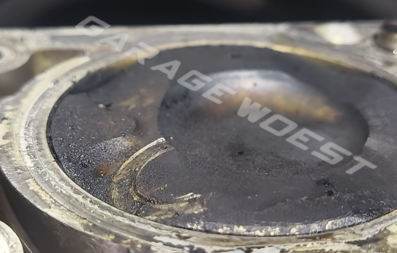 N43 schade zuigers | Garage Woest
