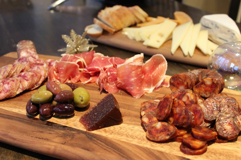 Spaanse ham serveren