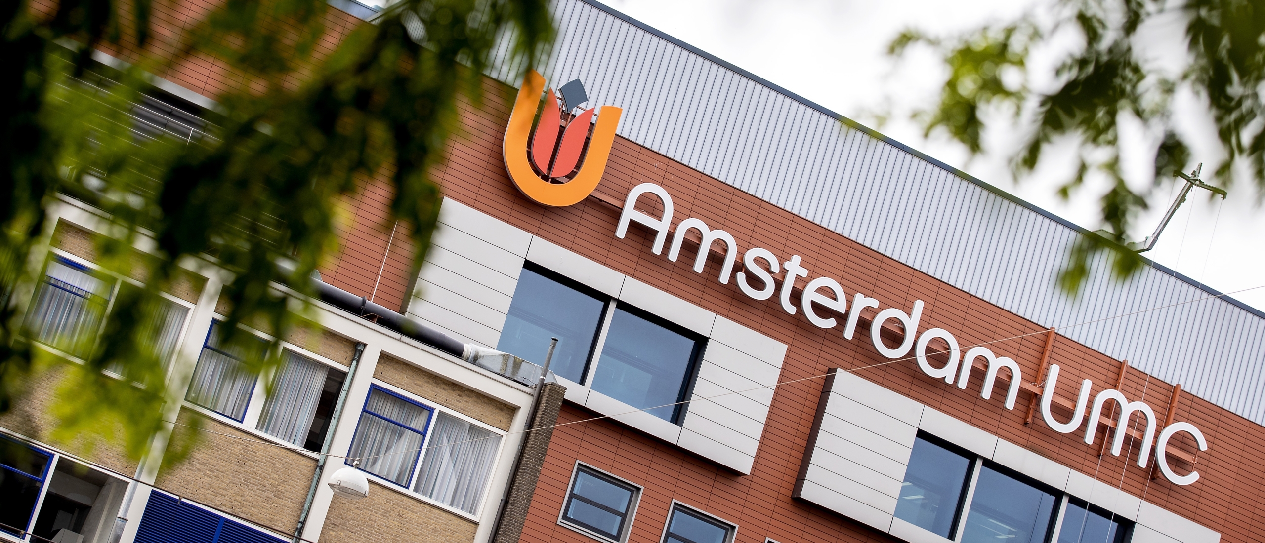 Amsterdam UMC: een op drie vrouwen houdt klachten na keizersnede