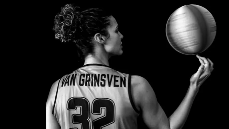 Chatilla van Grinsven basketbal Landgoed de Zwanenhof