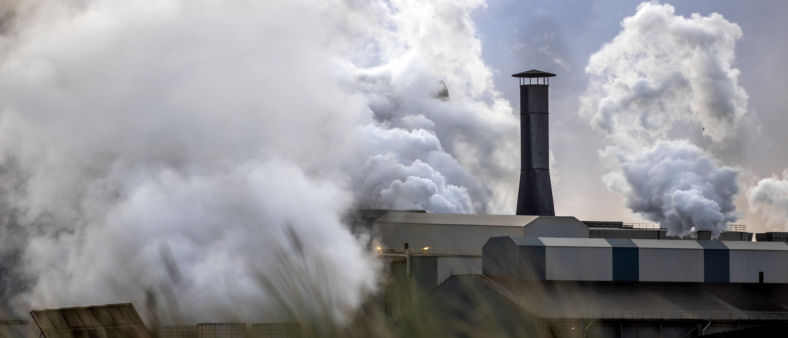 RIVM: levensverwachting maanden korter door uitstoot Tata Steel