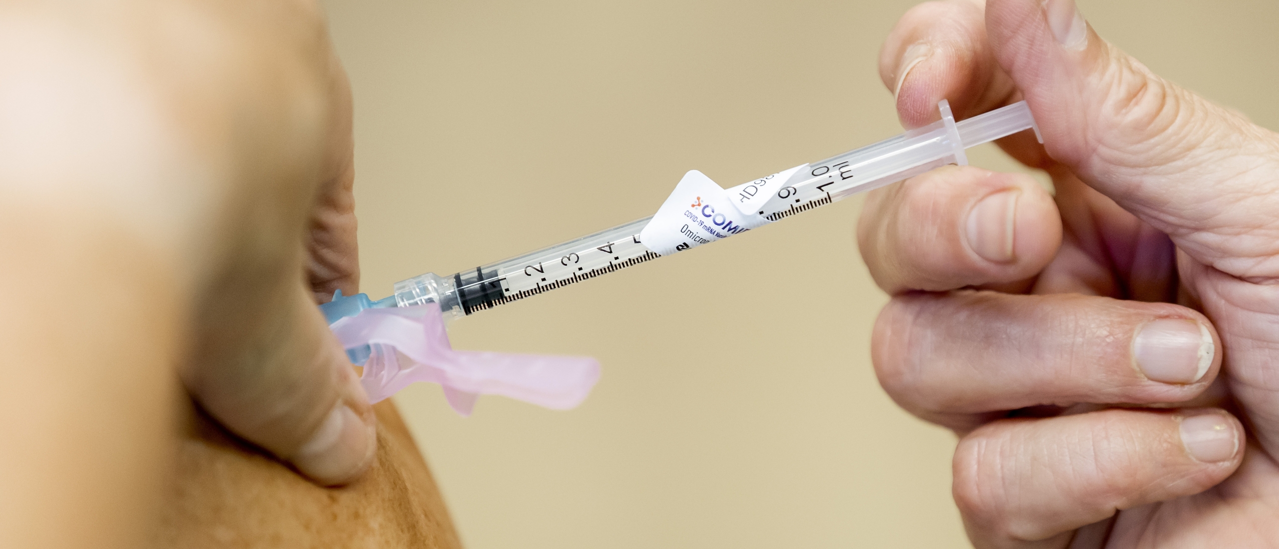 WHO: zeker 1,4 miljoen levens in Europa gered met coronavaccins