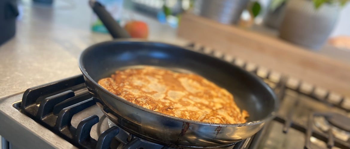 Appelpannenkoek voor in het weekend