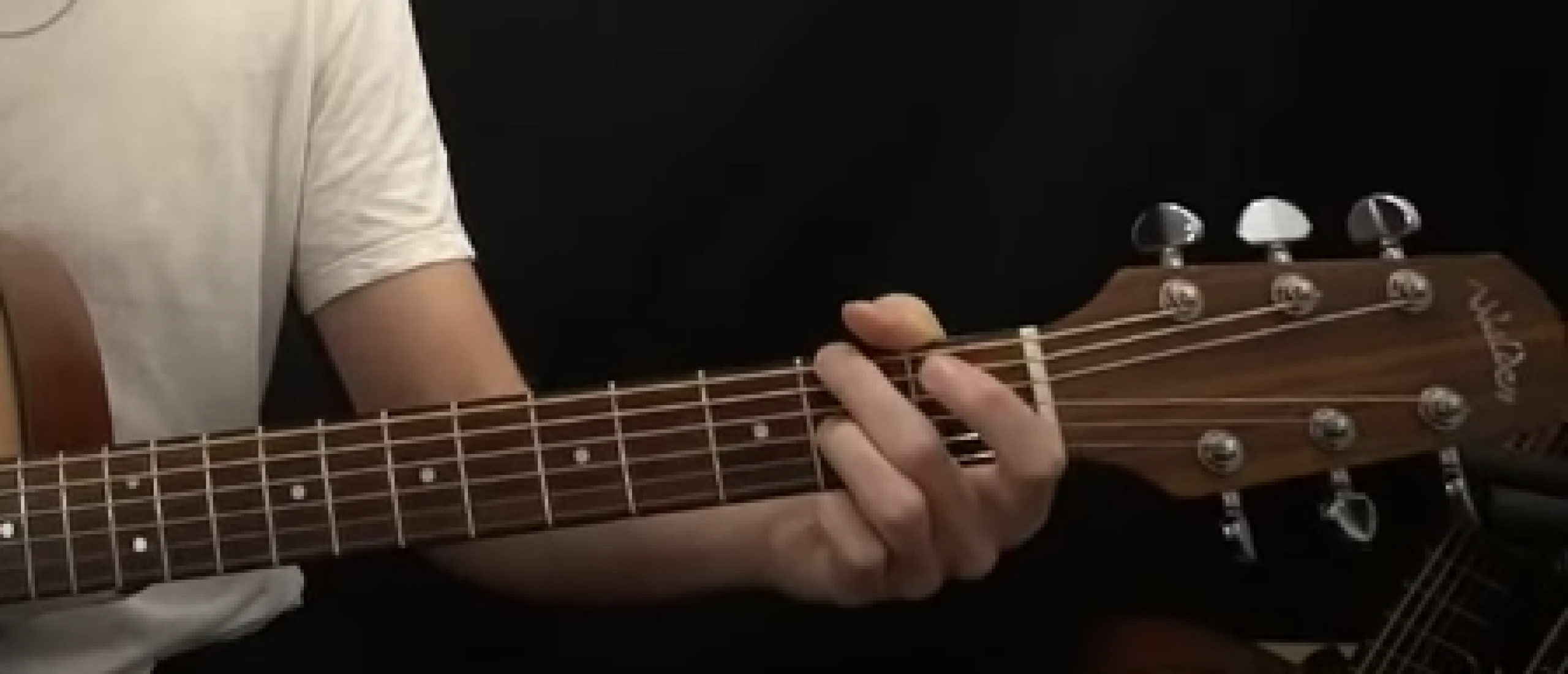 E akkoord gitaar: wat moet je allemaal weten?