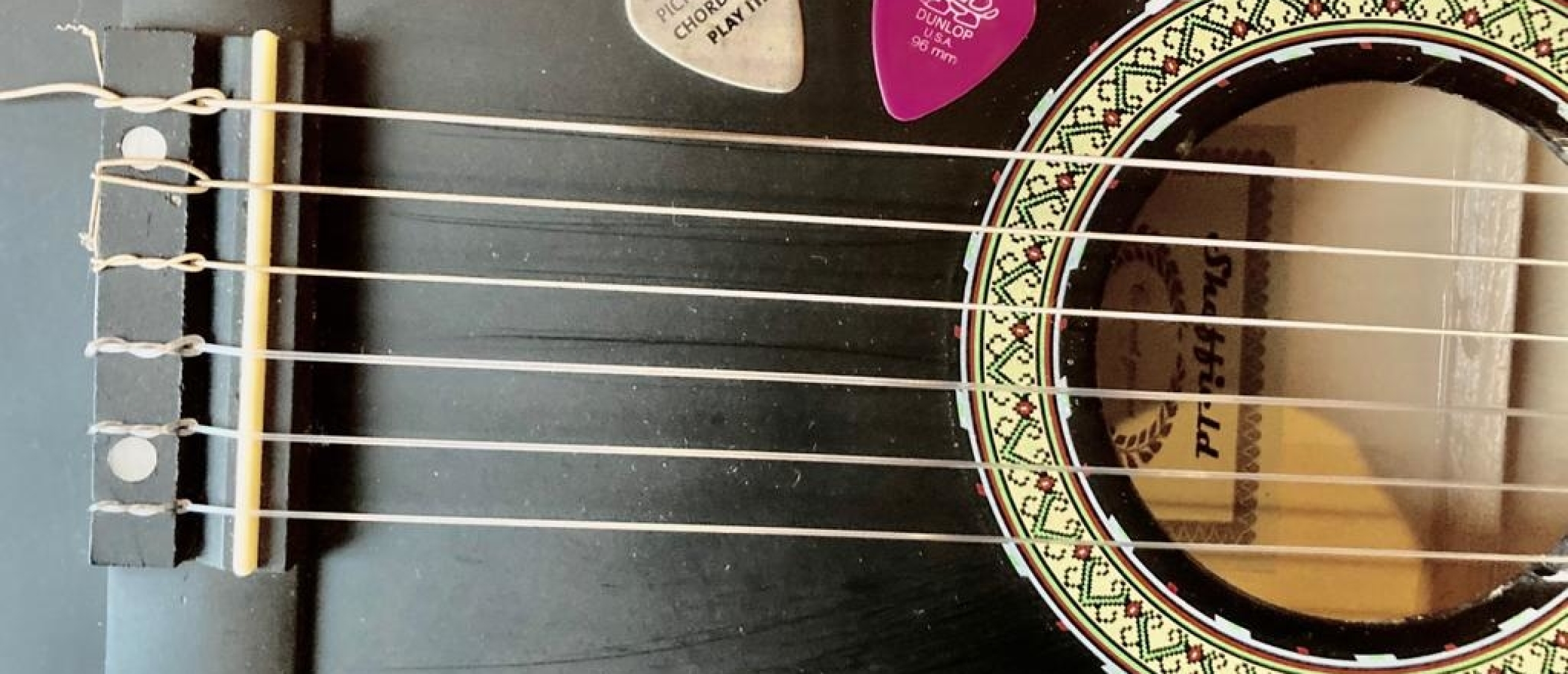 Mineur akkoord gitaar: wat moet je allemaal weten?