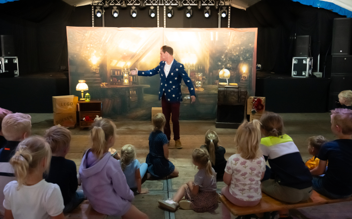 Goochelaar op evenement boeken Goochelaar Jeffrey in actie