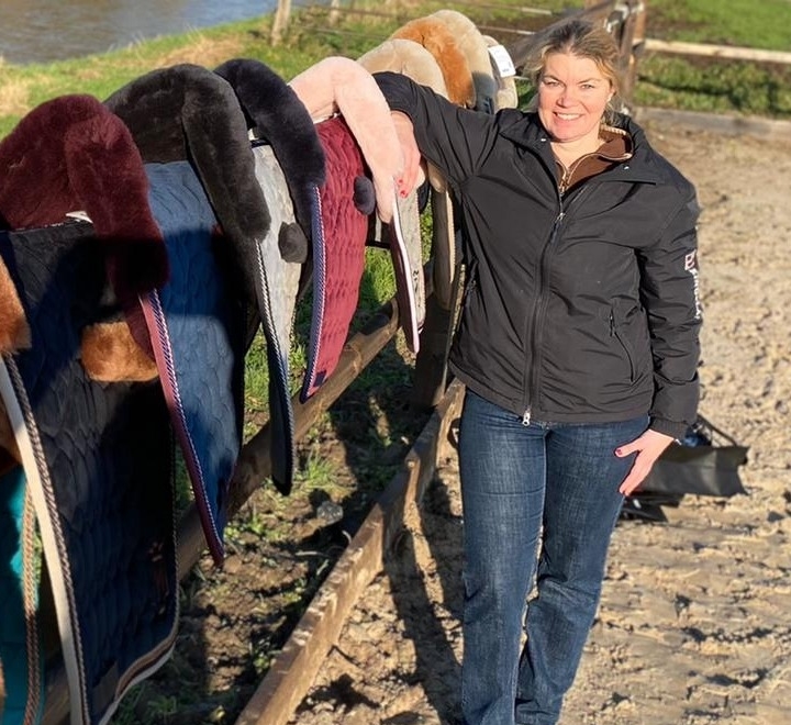 Gooische_paarden_cornelie Voorkom schuurplekken singel singeldwang